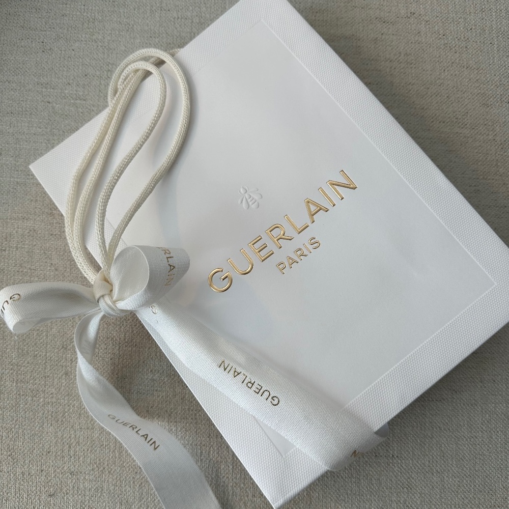 Guerlain gift bag with ribbon